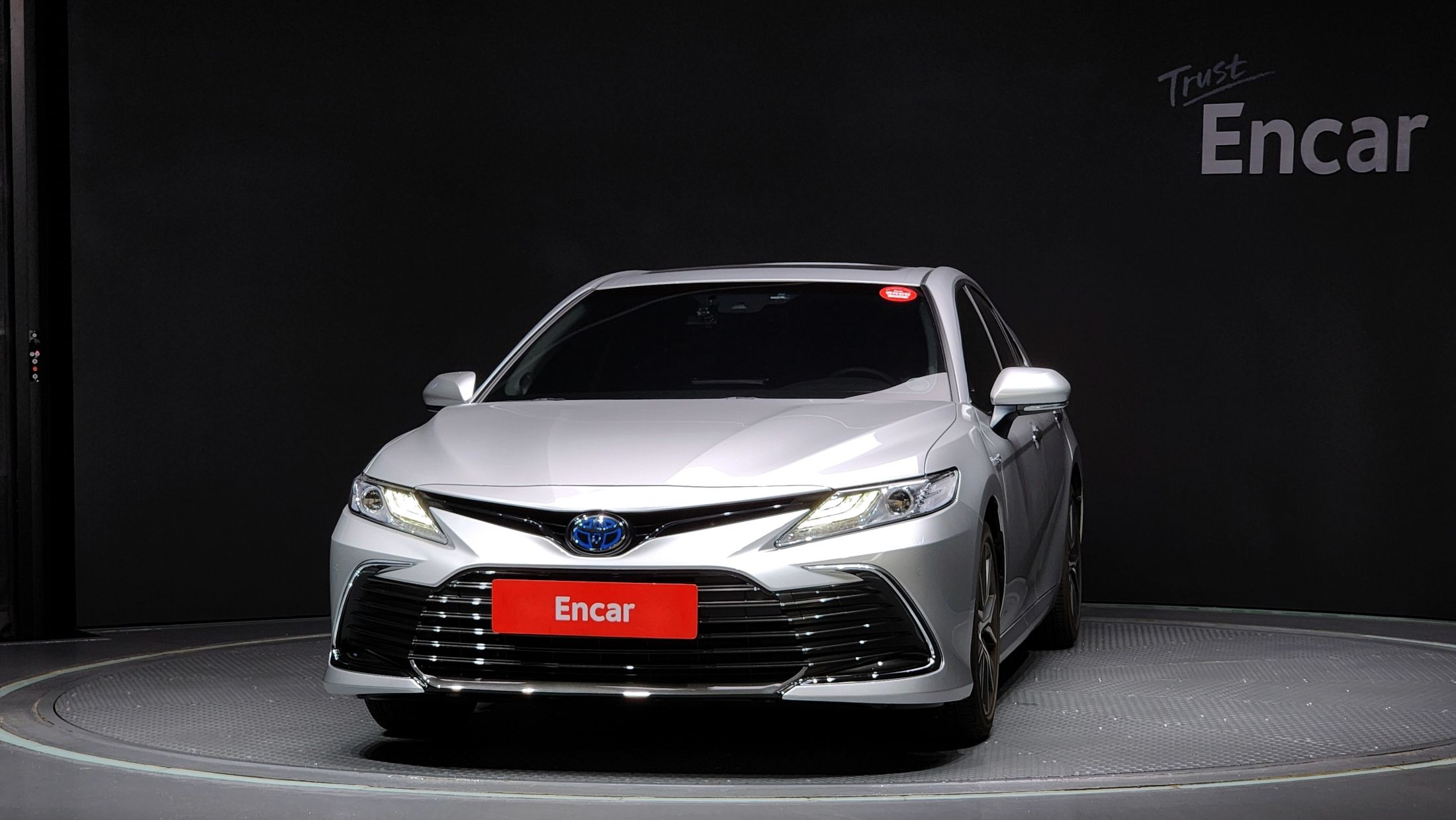 TOYOTA CAMRY XV70 2023