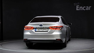 TOYOTA CAMRY XV70 2023