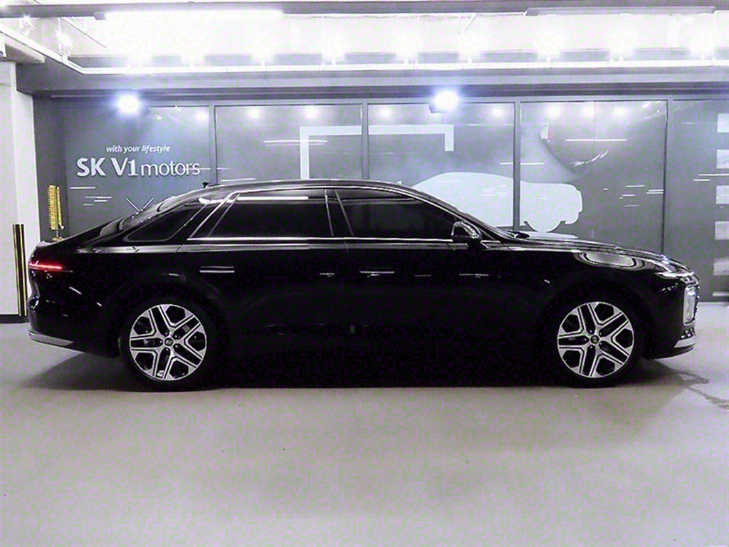 HYUNDAI GRANDEUR HYBRID GN7 2023