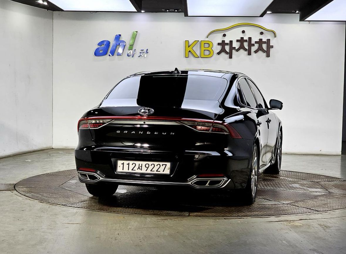 HYUNDAI GRANDEUR IG HYBRID 2020