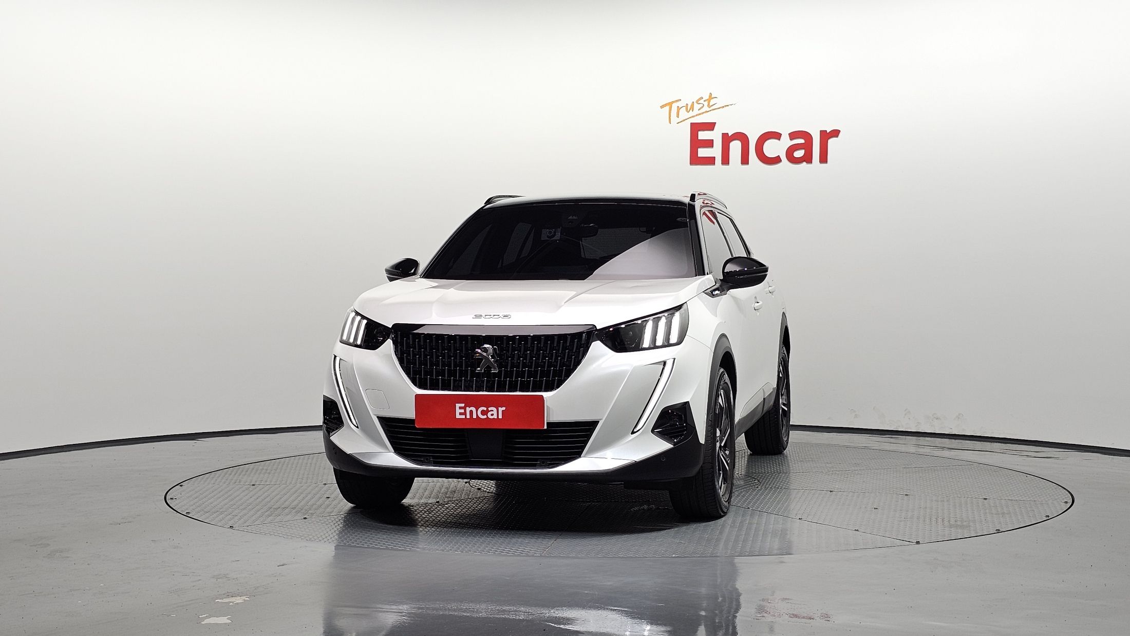 PEUGEOT 2008 2021