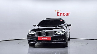 BMW 7-SERIES G11 2016