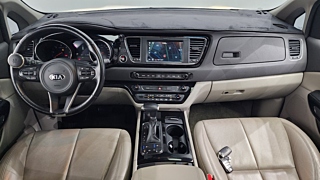 KIA CARNIVAL 2017