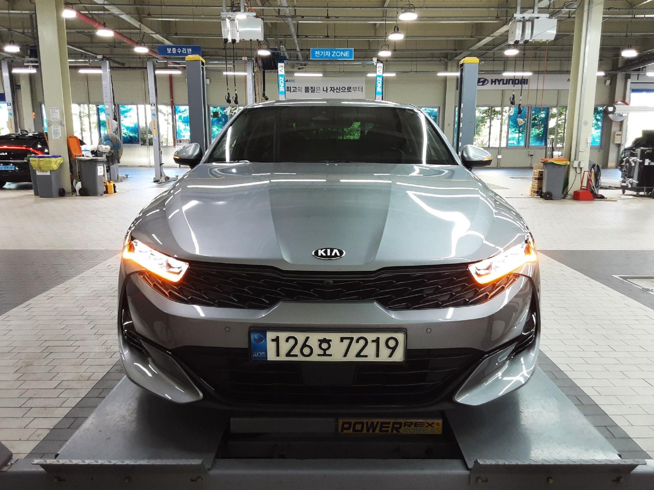 KIA K5 2021