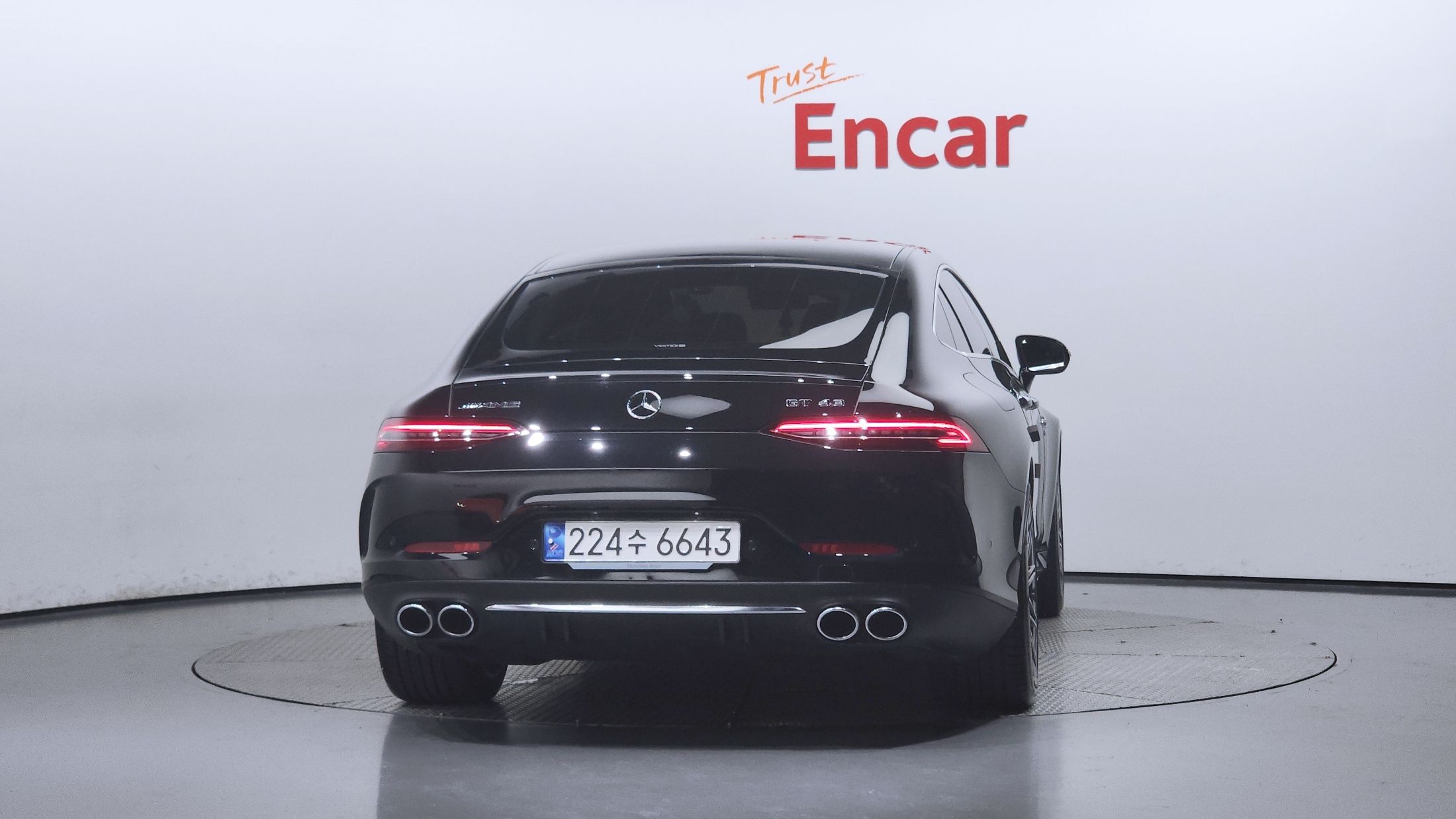 MERCEDES BENZ AMG GT 2023