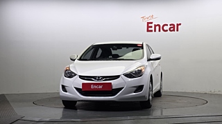 HYUNDAI AVANTE MD 2012
