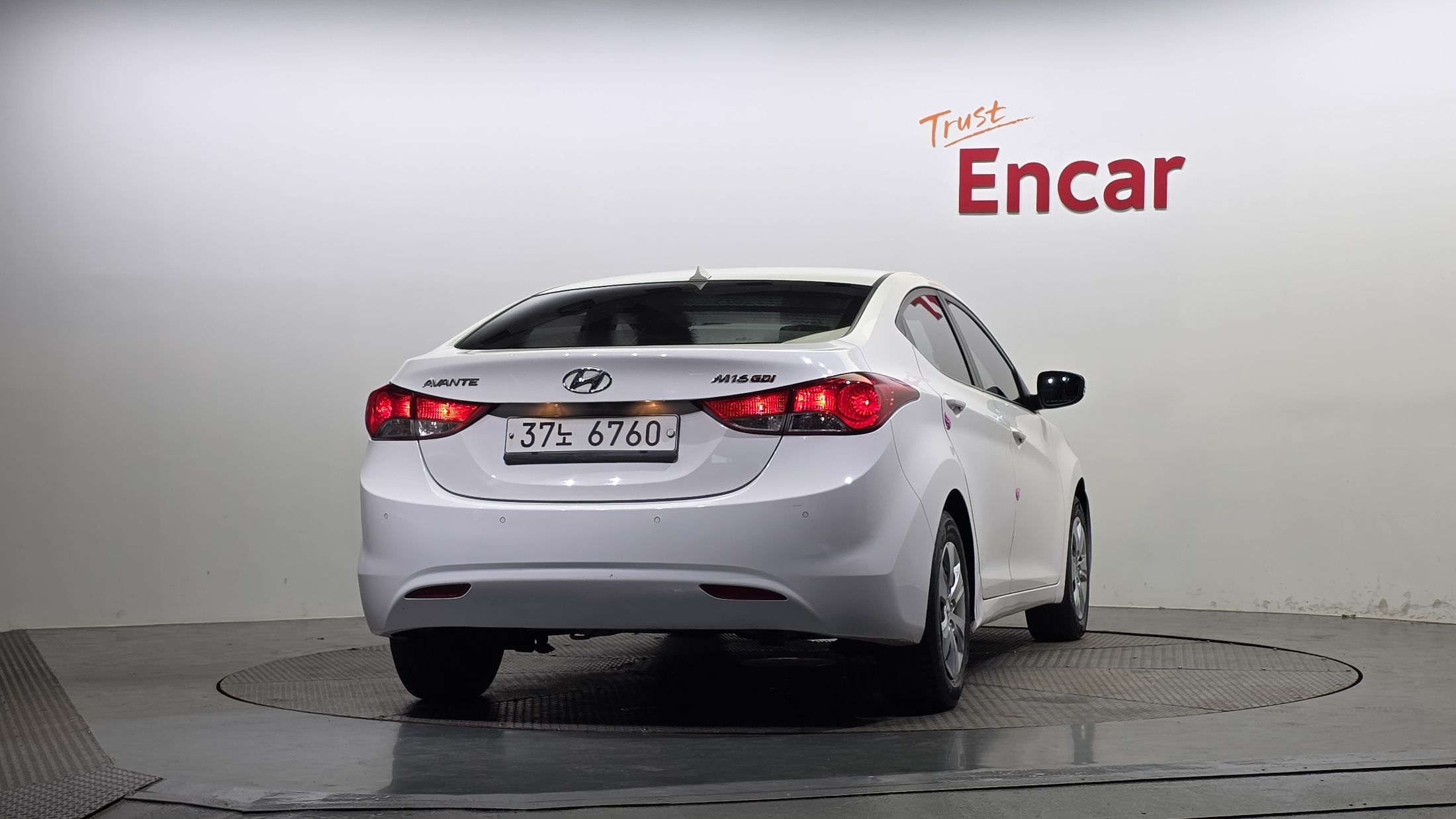 HYUNDAI AVANTE MD 2012