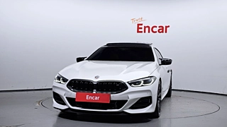 BMW 8-SERIES G15 2024