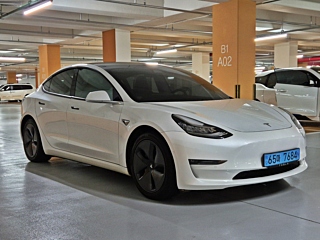 TESLA MODEL 3 2020