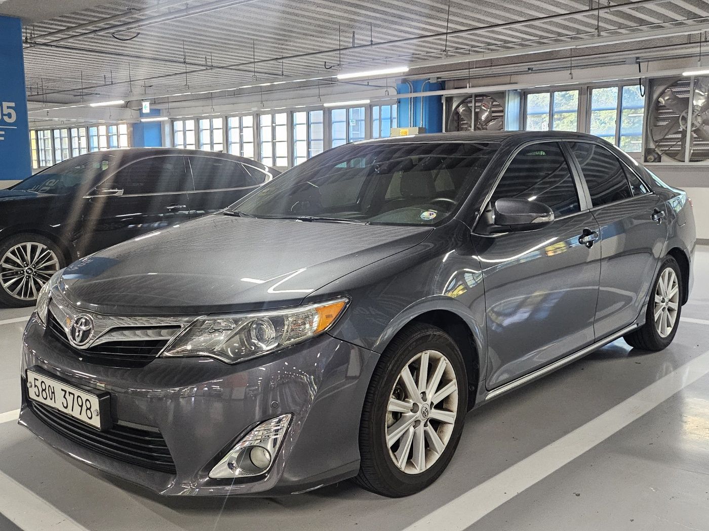 TOYOTA CAMRY 2012