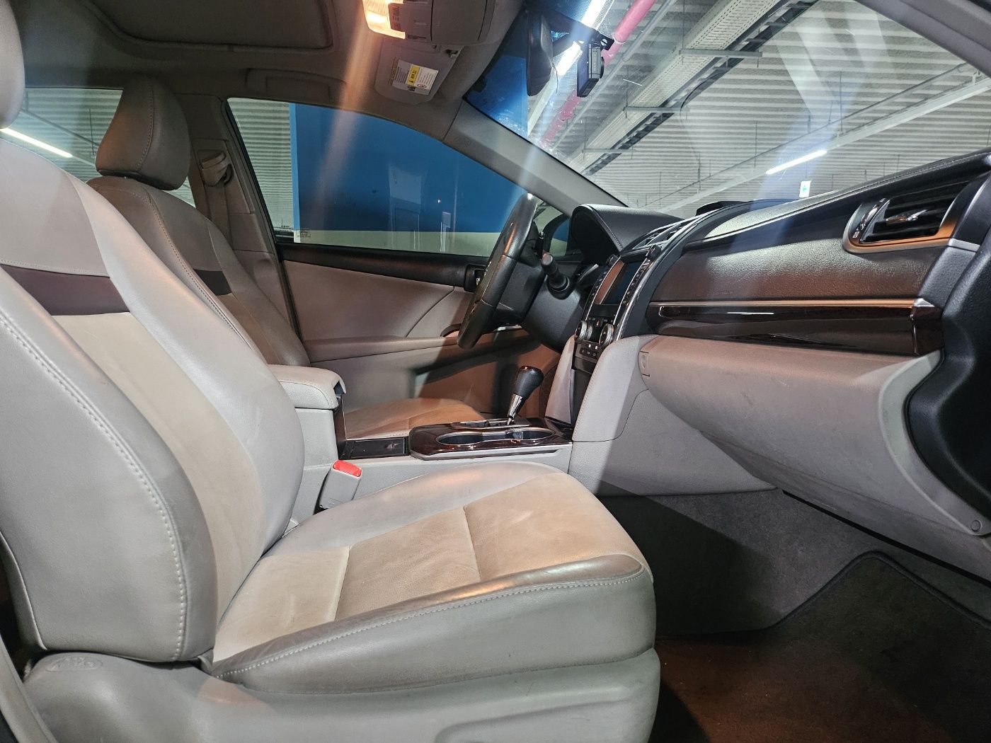TOYOTA CAMRY 2012