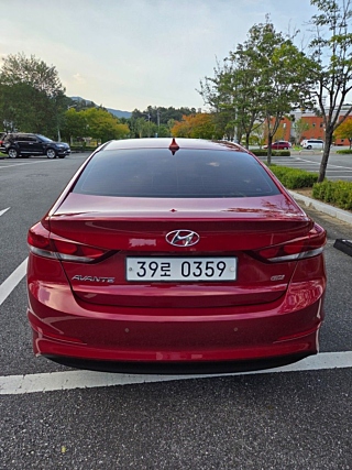 HYUNDAI AVANTE AD 2016