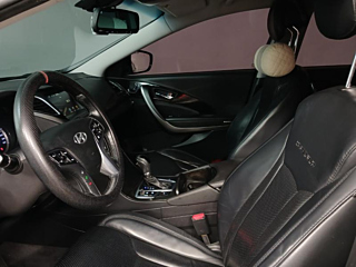 HYUNDAI GRANDEUR HG 2016