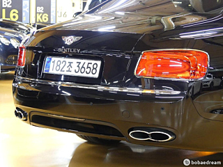 BENTLEY FLYING SPUR 2017