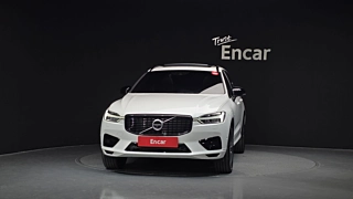 VOLVO XC60 2020