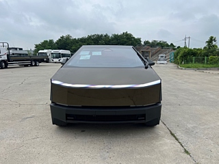 TESLA CYBERTRUCK 2024