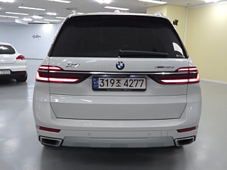 BMW X7 G07 2023