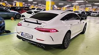 MERCEDES BENZ AMG GT 2020