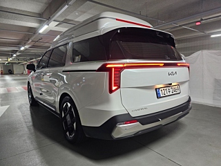 KIA CARNIVAL 2024
