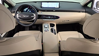 GENESIS GV70 2021