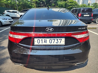 HYUNDAI GRANDEUR HG 2016