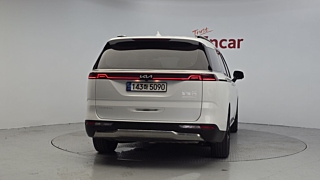 KIA CARNIVAL 2023