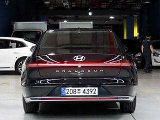 HYUNDAI GRANDEUR HYBRID GN7 2023