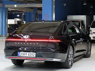 HYUNDAI GRANDEUR HYBRID GN7 2023