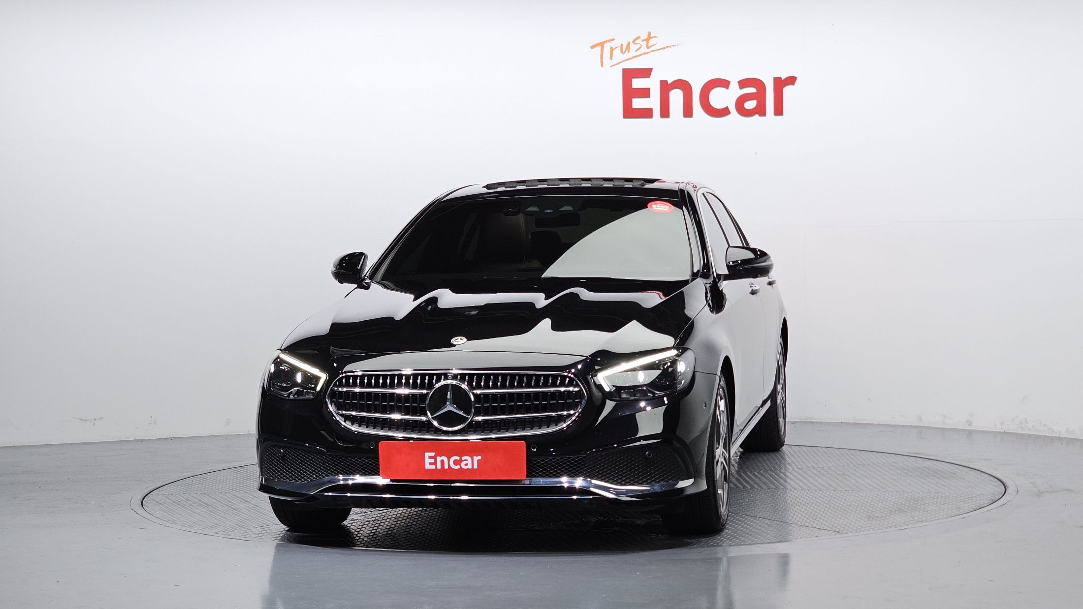 MERCEDES BENZ E-CLASS W213 2021