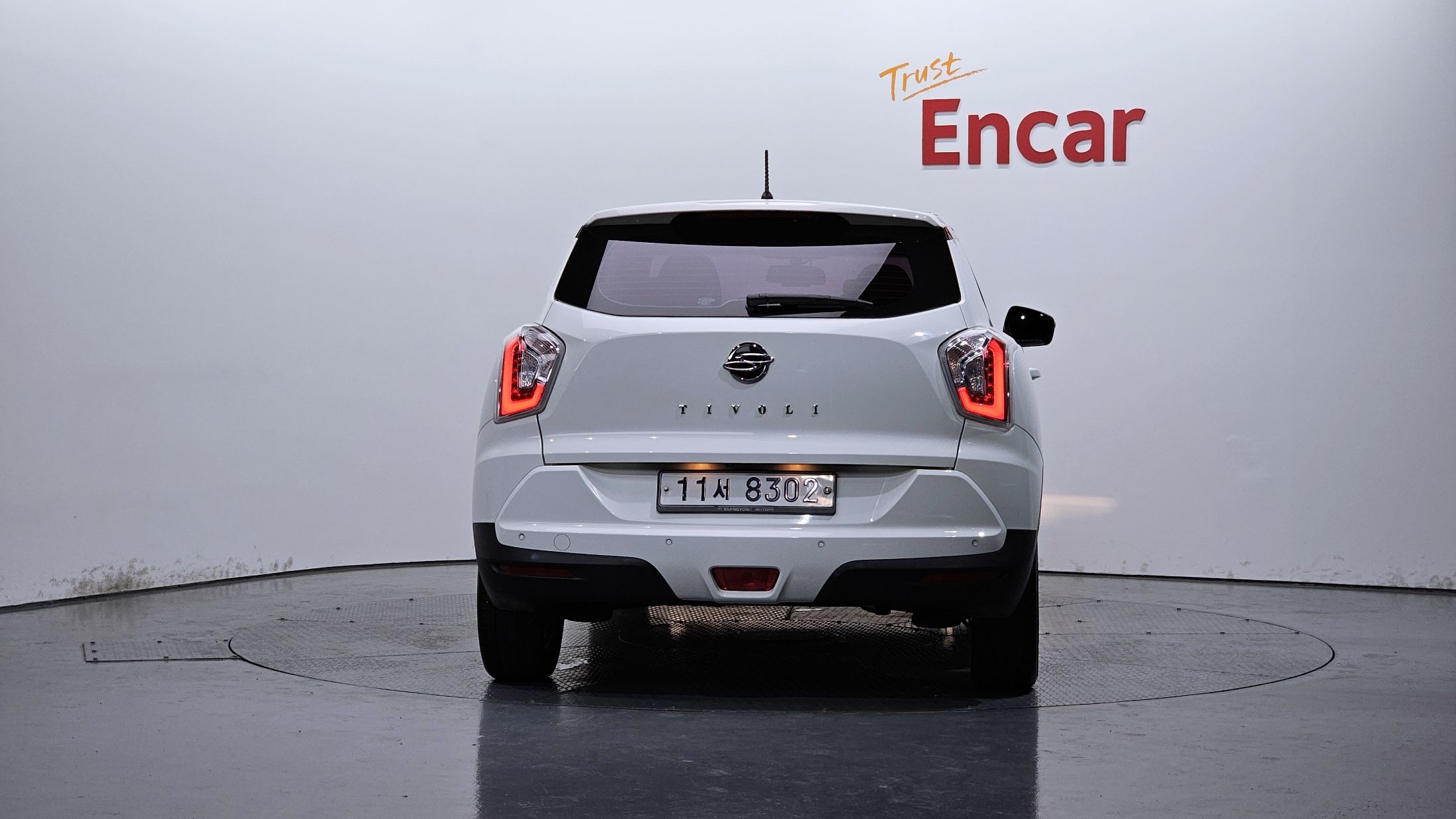 SSANGYONG TIVOLI 2015