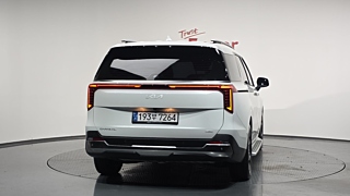 KIA CARNIVAL 2024