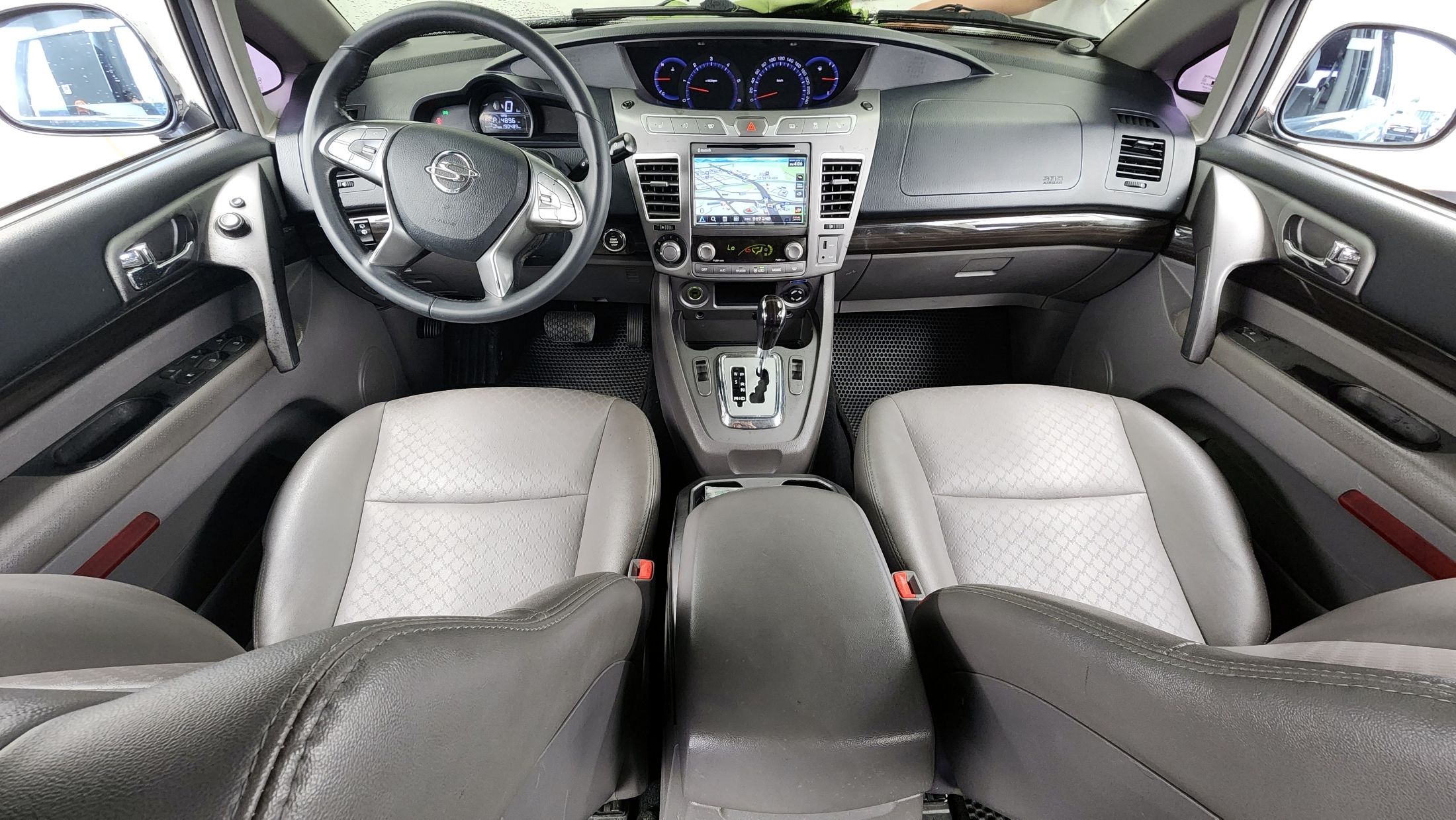 SSANGYONG KORANDO TURISMO 2015