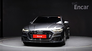AUDI A7 4K 2020