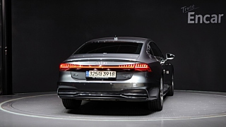 AUDI A7 4K 2020