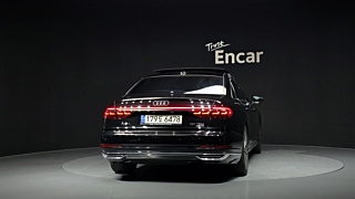 AUDI A8 D5 2021