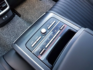 HYUNDAI GRANDEUR GN7  2025