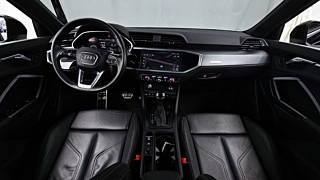 AUDI Q3 F3 2020