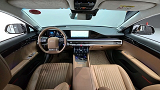 HYUNDAI GRANDEUR GN7 2025