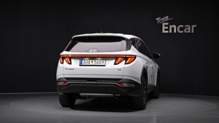 HYUNDAI TUCSON NX4 2021