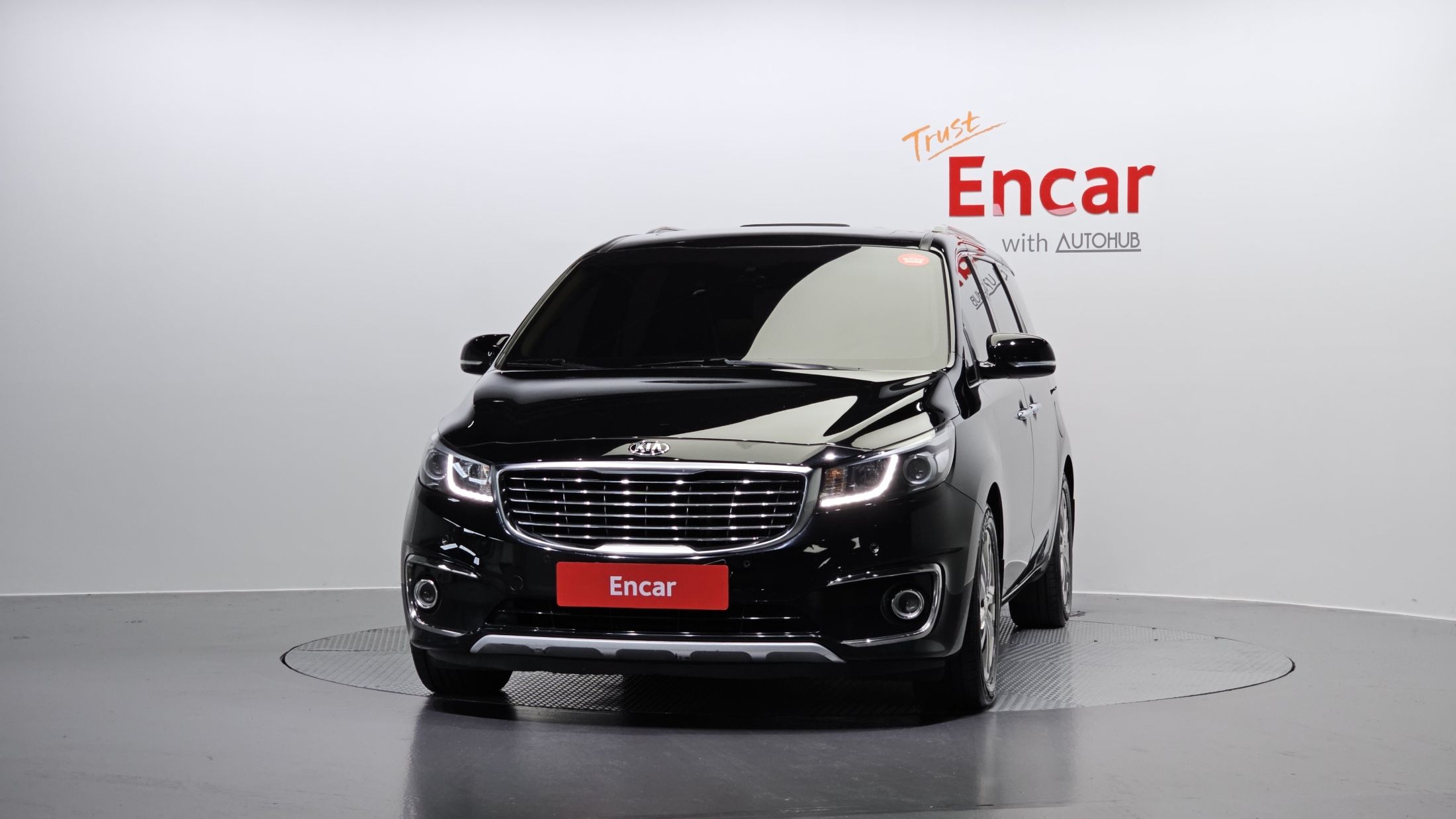 KIA CARNIVAL 2016