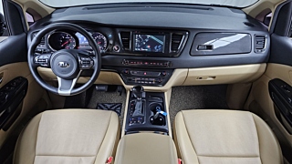 KIA CARNIVAL 2016