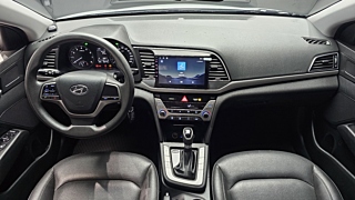 HYUNDAI AVANTE AD 2018