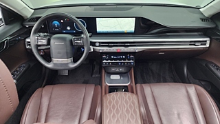HYUNDAI GRANDEUR GN7 2023