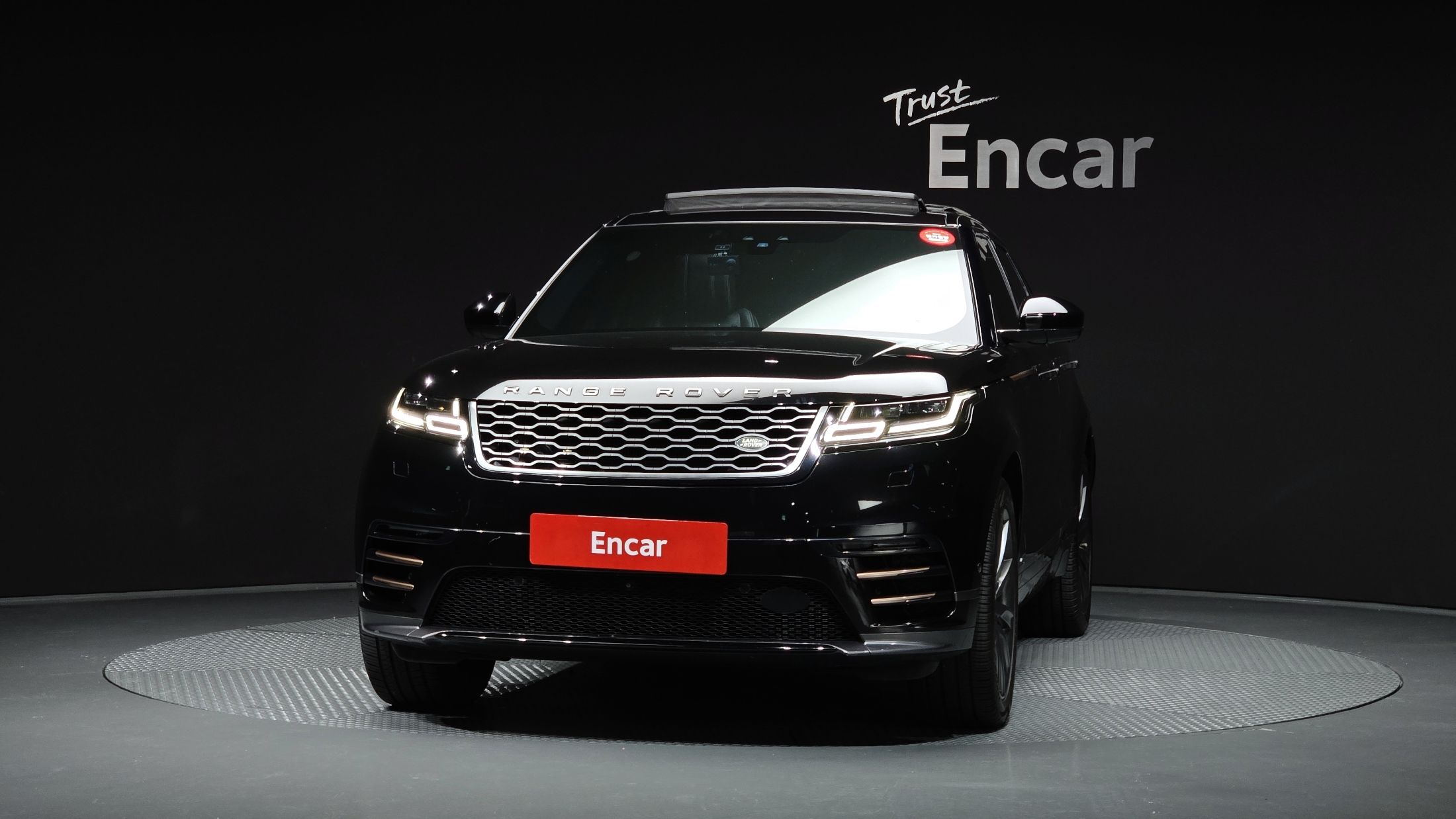 LAND ROVER RANGE ROVER VELAR 2017