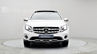 MERCEDES BENZ GLA-CLASS X156 2018