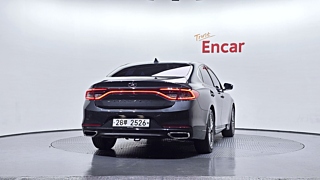 HYUNDAI GRANDEUR IG 2017