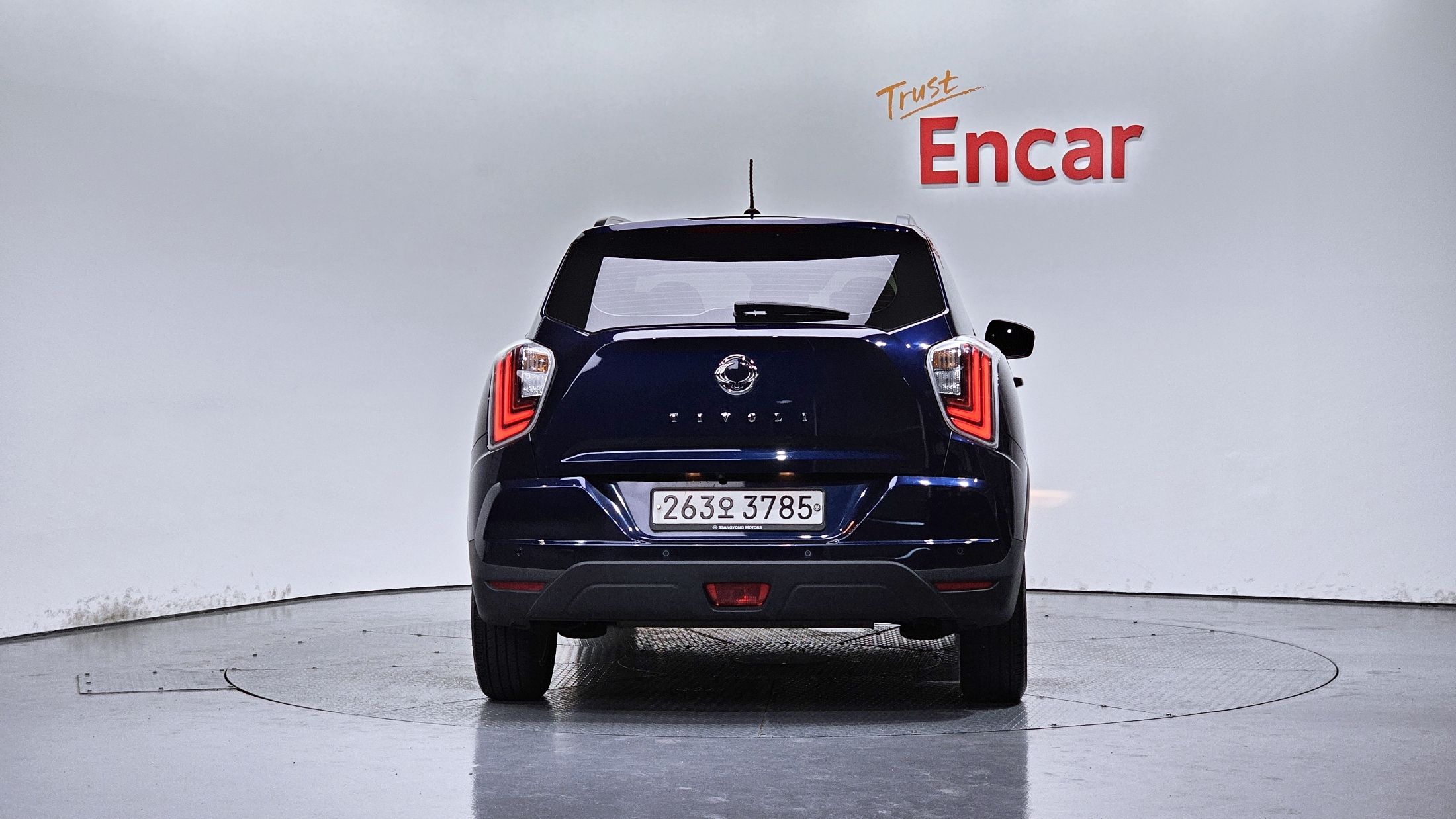 SSANGYONG TIVOLI VERY NEW 2020