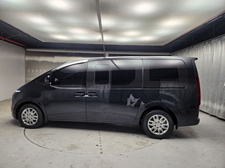 HYUNDAI STARIA 2023