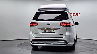 KIA CARNIVAL 2017