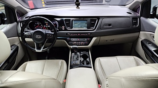 KIA CARNIVAL 2016